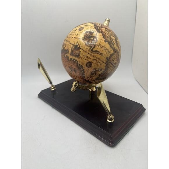 Revolving Antique Globe Double Pen Holder - For Desktop - Picture 1 of 6